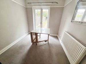Dining room- click for photo gallery